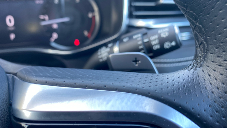 Jaguar F-Pace 2.0 D200 R-Dynamic Black 5dr Auto AWD Diesel Estate